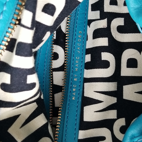 Authentic Marc Jacobs Turquoise Bag - Picture 10 of 10